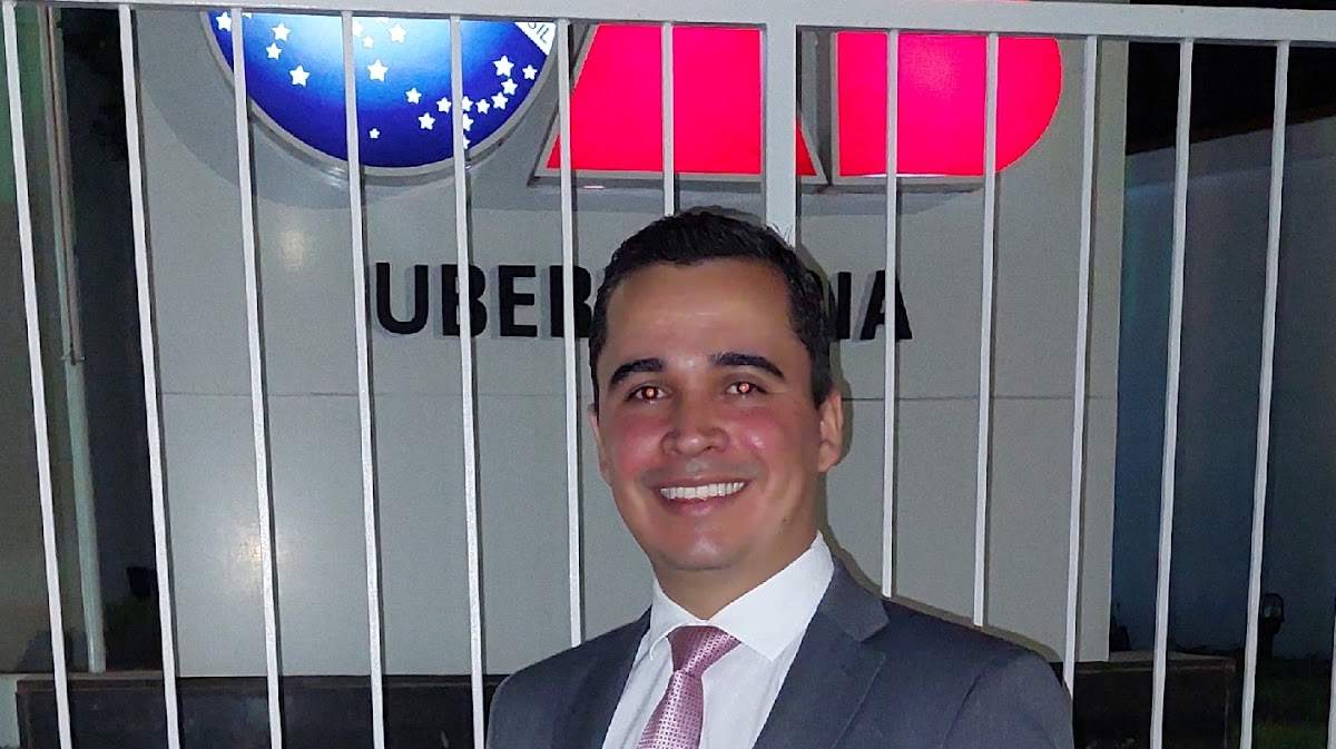 Dr. Lucas Ferreira - Advogado de Família e Corresponde Jurídico (Divórcio - União Estável - Pensão Alimentícia - Guarda) em Uberlândia