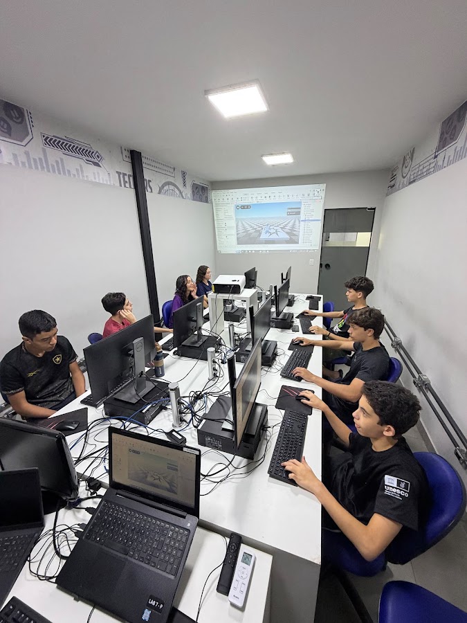 TECHERS - Escola de Programação, Robótica e Tecnologia para Crianças e Adolescentes em Uberlândia em Uberlândia