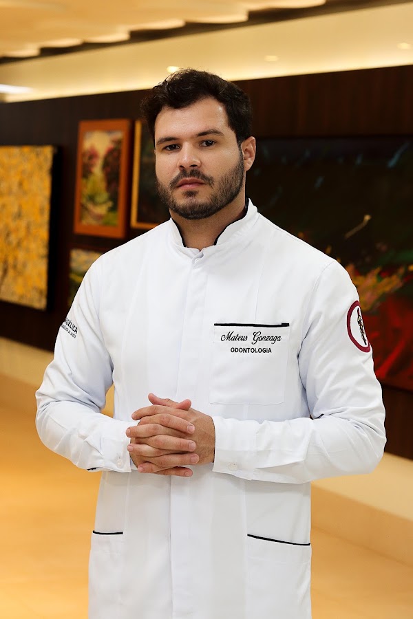 Dr. Mateus gonzaga dentista em Anápolis