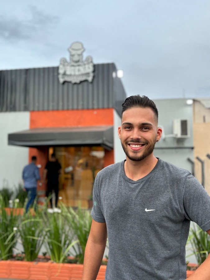 D'Buenas Barbearia - Ter estilo é ficar D'Buenas. em Uberlândia