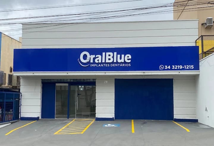 Oral Blue Uberlândia - Implantes Dentarios em Uberlândia