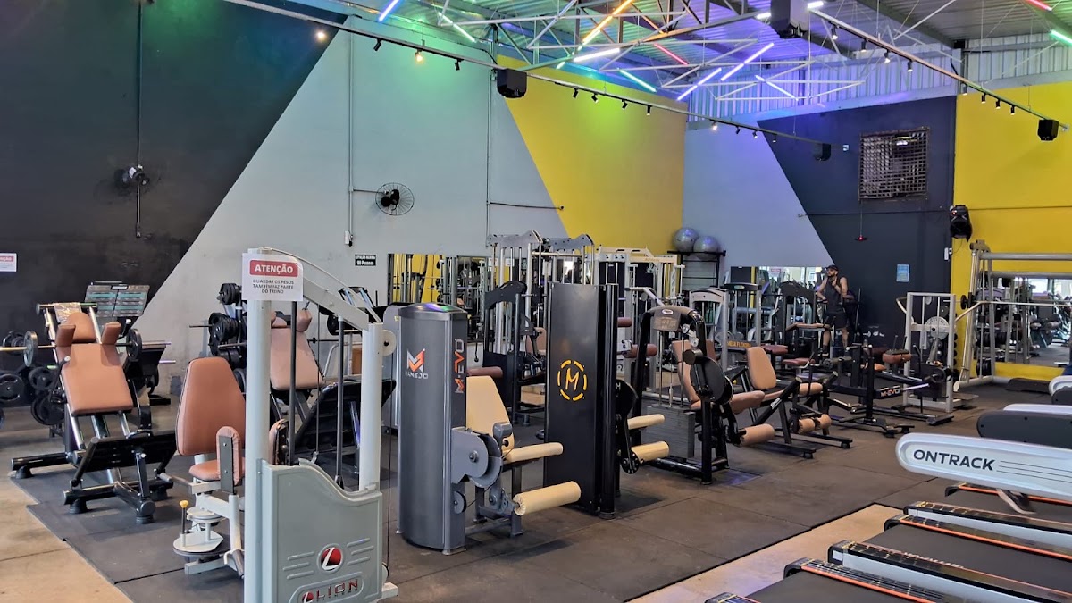 Academia Gold Gym em Uberlândia