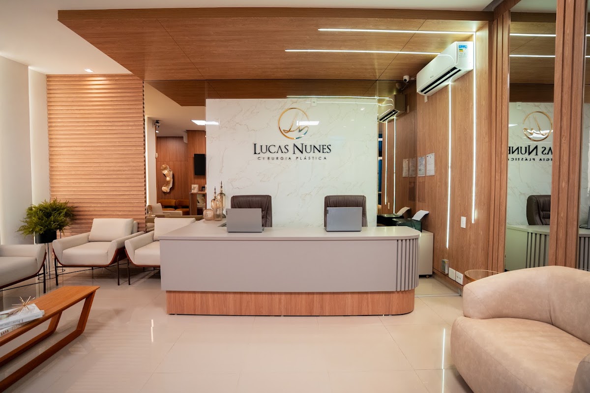 Dr. Lucas Nunes | Cirurgião Plástico em Uberlândia