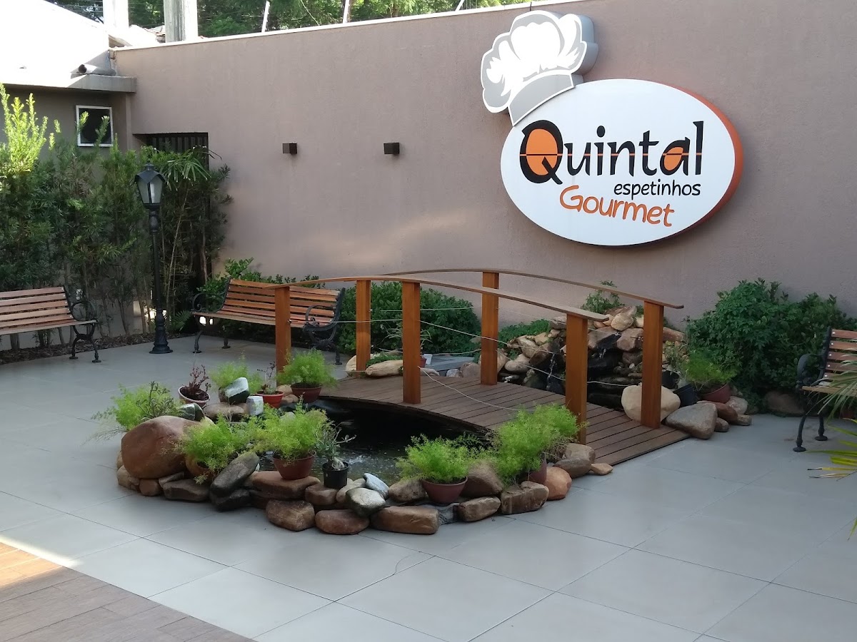 Quintal Espetinhos em Maringá
