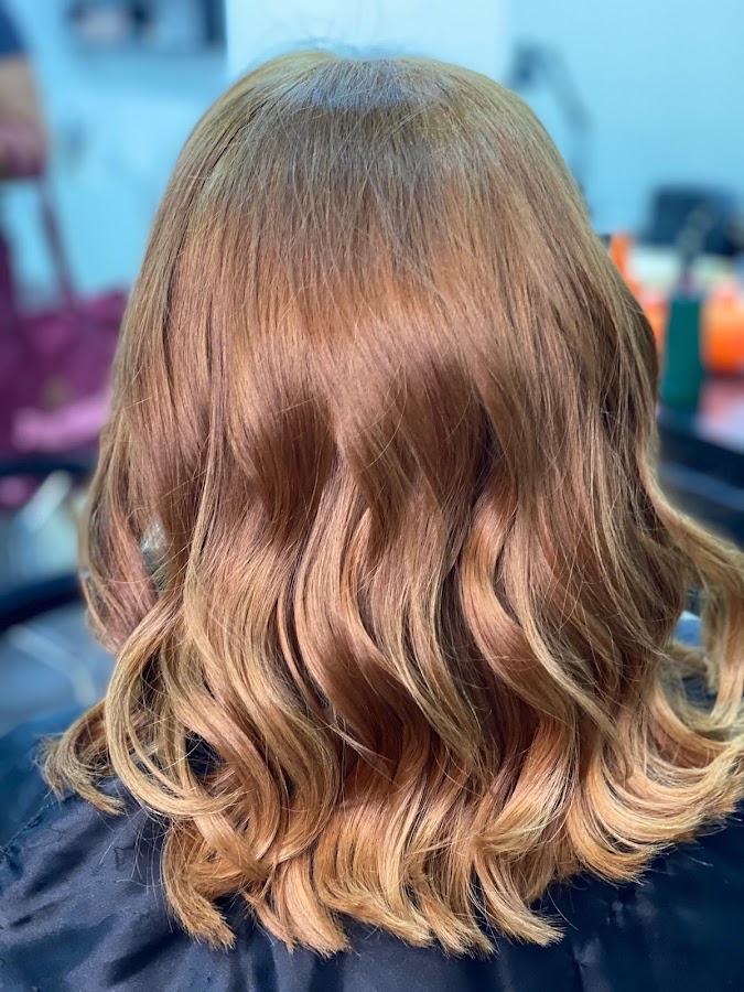 Silvia cabelo e arte em Canarana