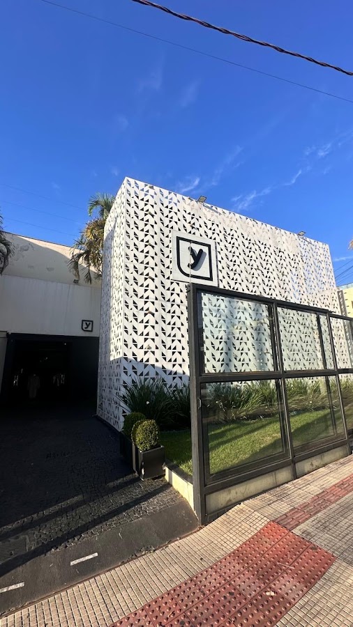 Y Oficial em Belo Horizonte