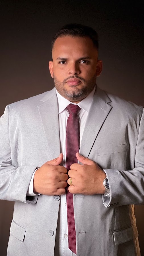 Hudson Oliveira Advogado em Goiânia
