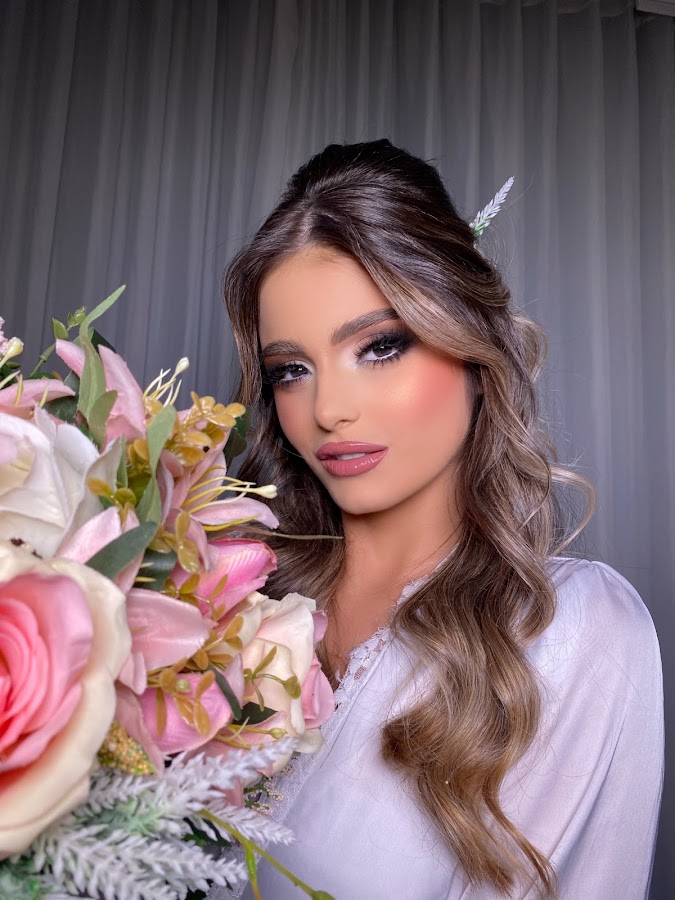 Cíntia Marques's Makeup - Estúdio de Maquiagem em Belo Horizonte