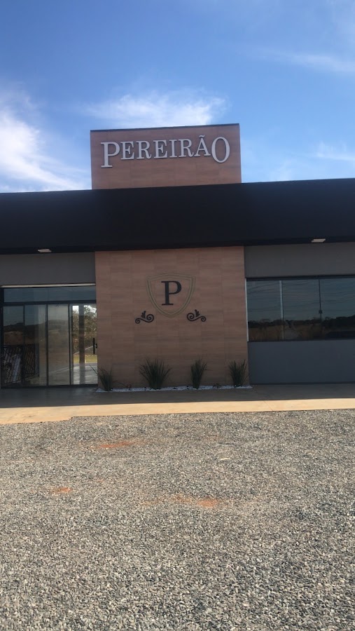 Pereirão Restaurante, Campo e Pastelaria em Goiânia