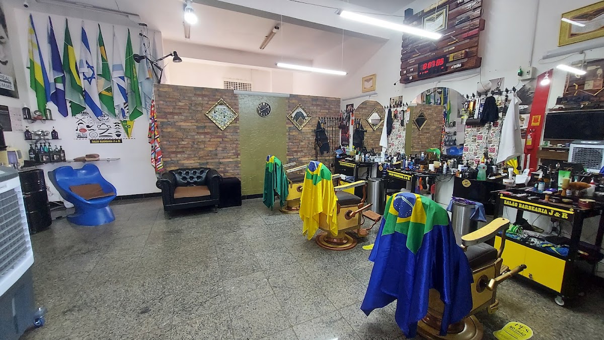 BARBEARIA J&R SALÃO J&R em Canarana