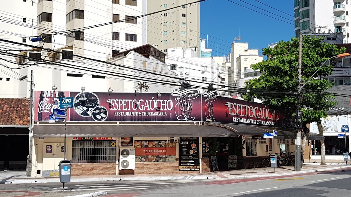 Espeto Gaúcho Restaurante & Churrascaria em Balneário Camboriú