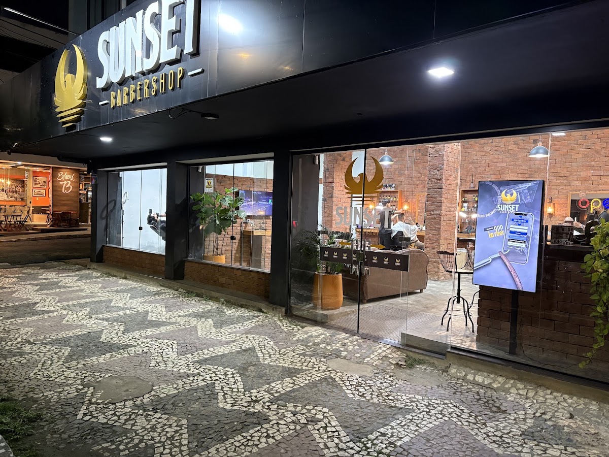 Sunset Barbershop em Ilhéus