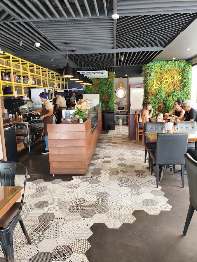 Le Brulé | Cafeteria em Maceió