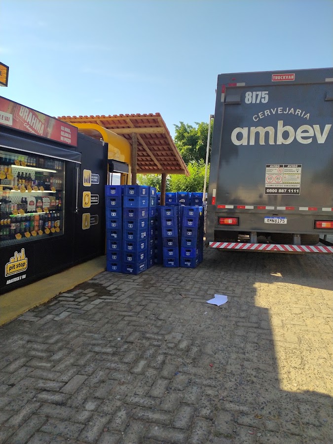 Pit Stop Skol Distribuidora de Bebidas em Porteirinha