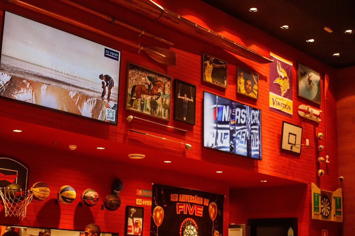 Five Sport Bar em Lauro de Freitas