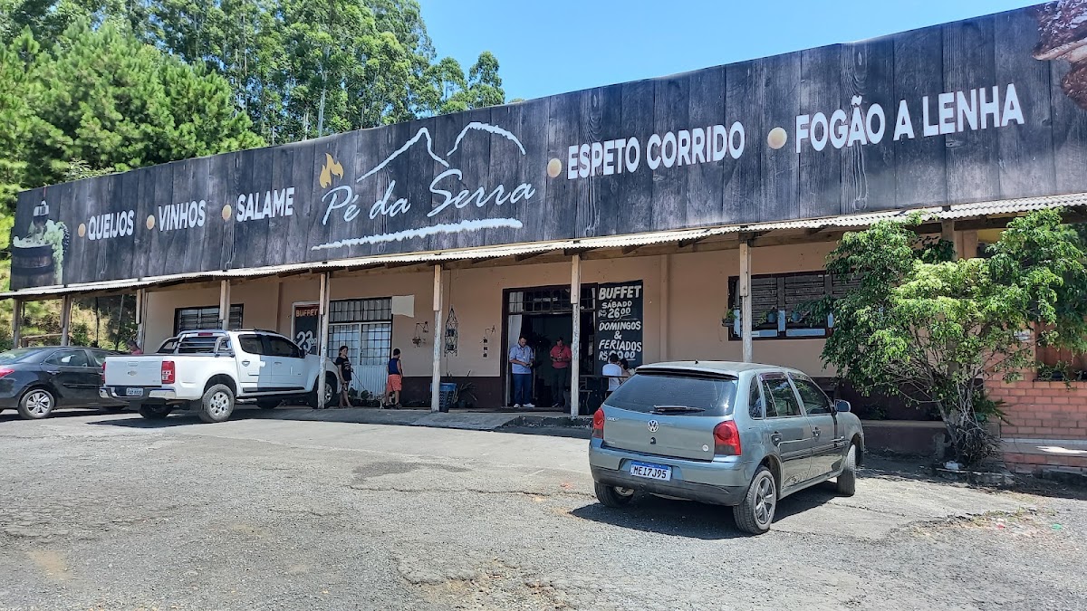 Restaurante Pé da serra em Pouso Redondo